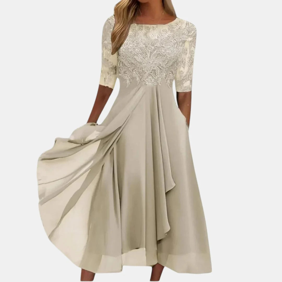 Rhonda™ | Elegáns Csipke Ruha